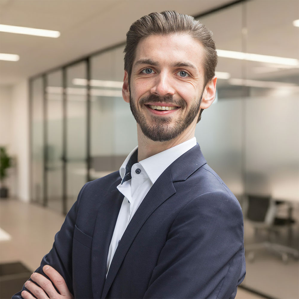 Sebastian Born Profil